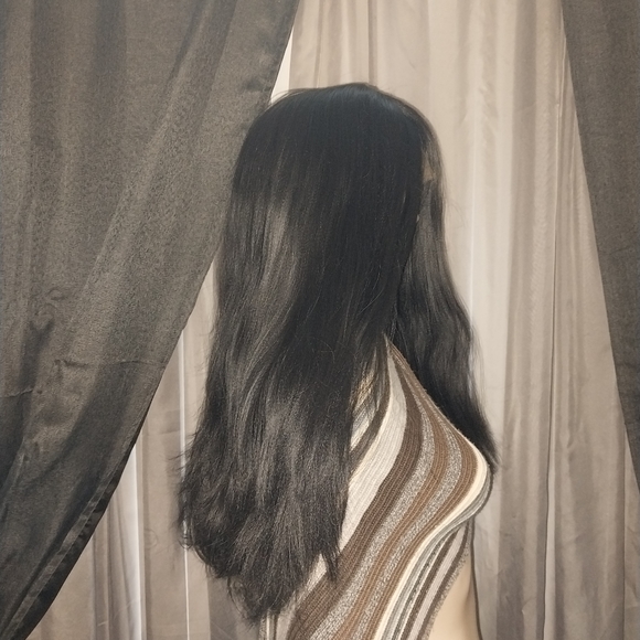 22" Long Straight Wig Color 1 - Picture 3 of 7